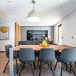 Le Globe Argentière - By Emerald Appartement *