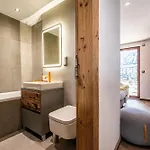 Apartment Le Globe Argentiere - By Emerald Chamonix