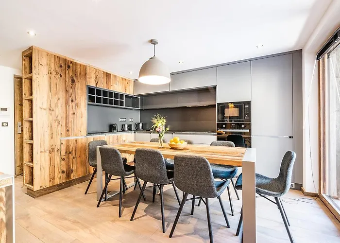 Apartment Le Globe Argentiere - By Emerald Chamonix