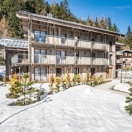 Apartment Le Globe Argentiere - By Emerald Chamonix