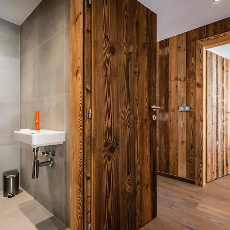 Le Globe Argentiere - By Emerald Apartment Chamonix