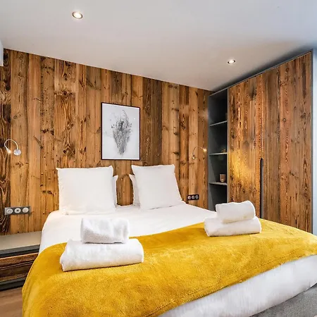 Apartment Le Globe Argentiere - By Emerald Chamonix