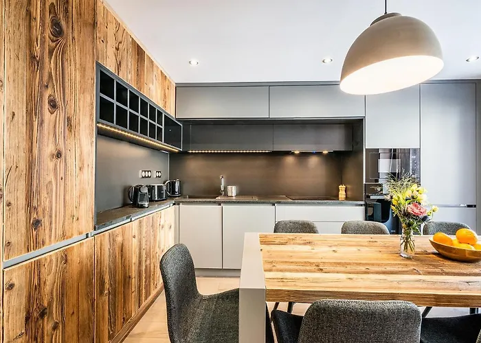 Le Globe Argentiere - By Emerald Σαμονί